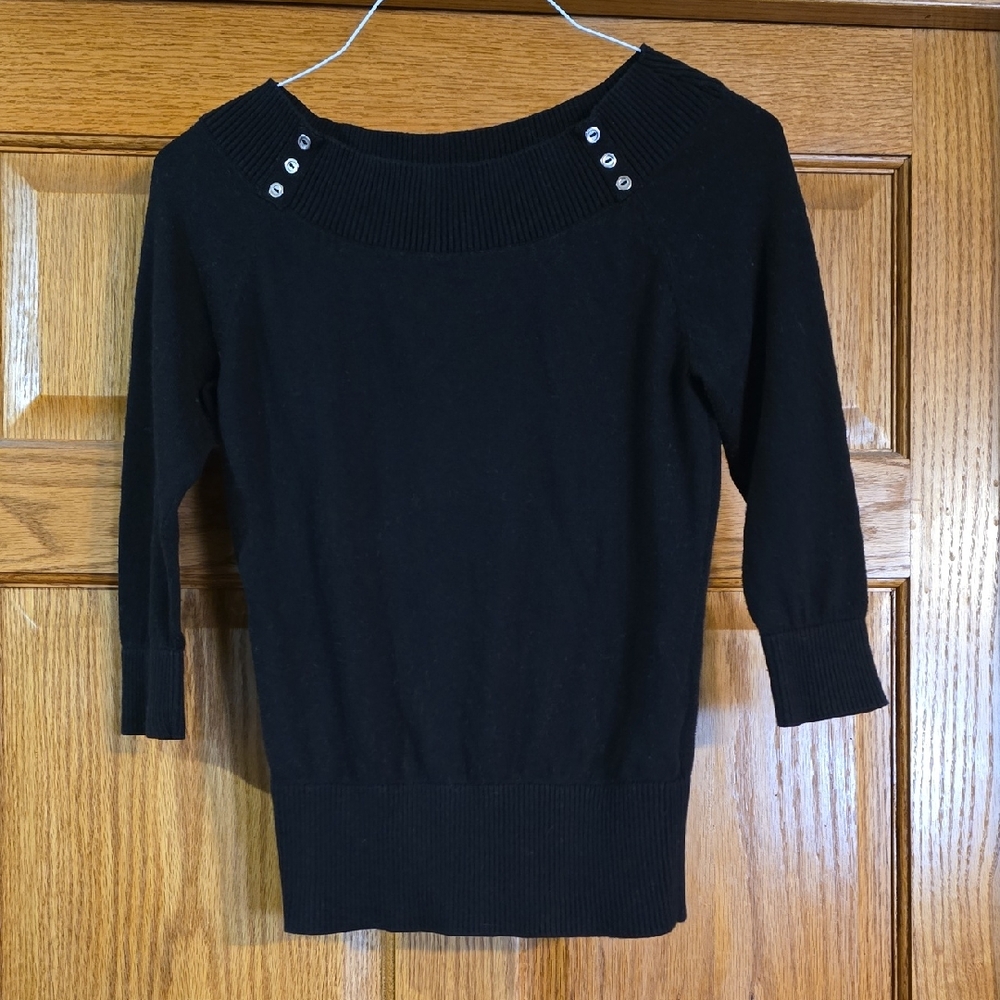New York & Company Black Sweater Size Small